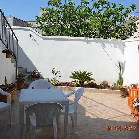 B&B Il Geranio Calimera  Buitenkant foto